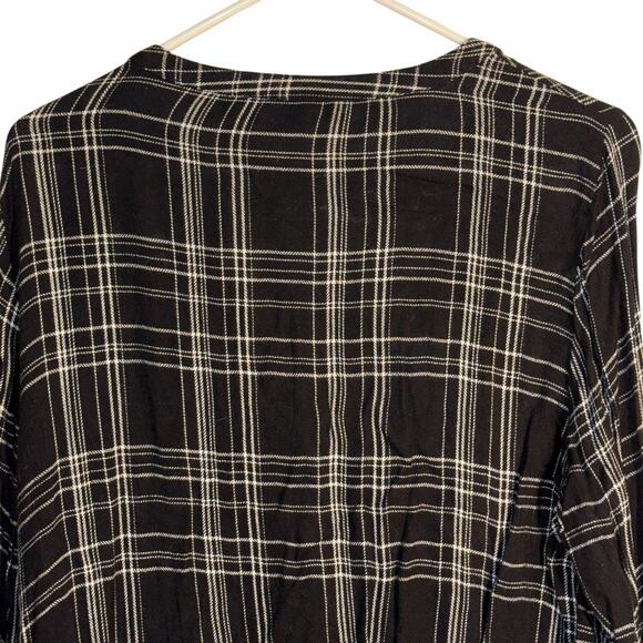 Calvin Klein Jeans Women’s Black & White Plaid Button-Front Blouse – Size XL - Picture 4 of 6